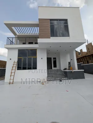 5bdrm Apartment in Enugu for sale