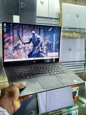 Laptop Dell XPS 15 7590 16GB Intel Core i9 SSD 512GB