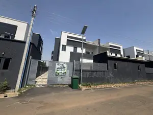 4bdrm Duplex in Galadimawa for sale