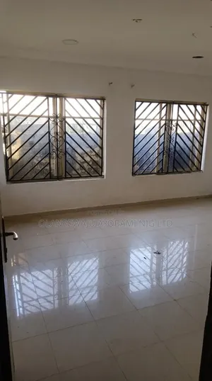 1bdrm Apartment in Greenland, Ogombo for sale