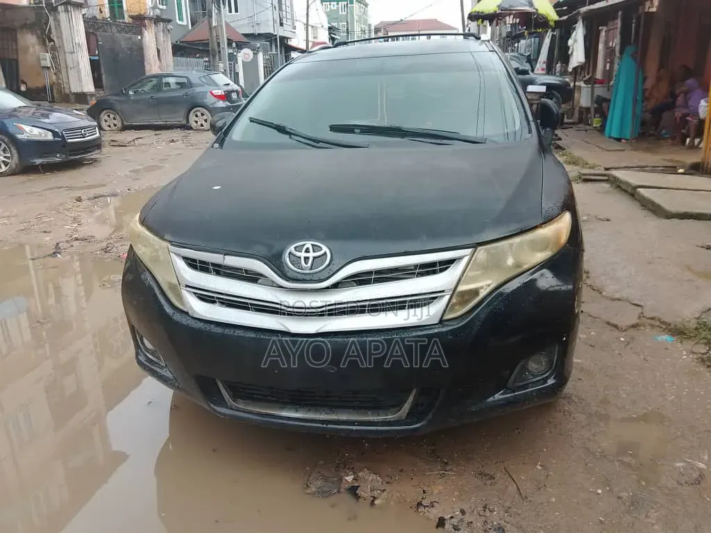 Toyota Venza 2010 Black