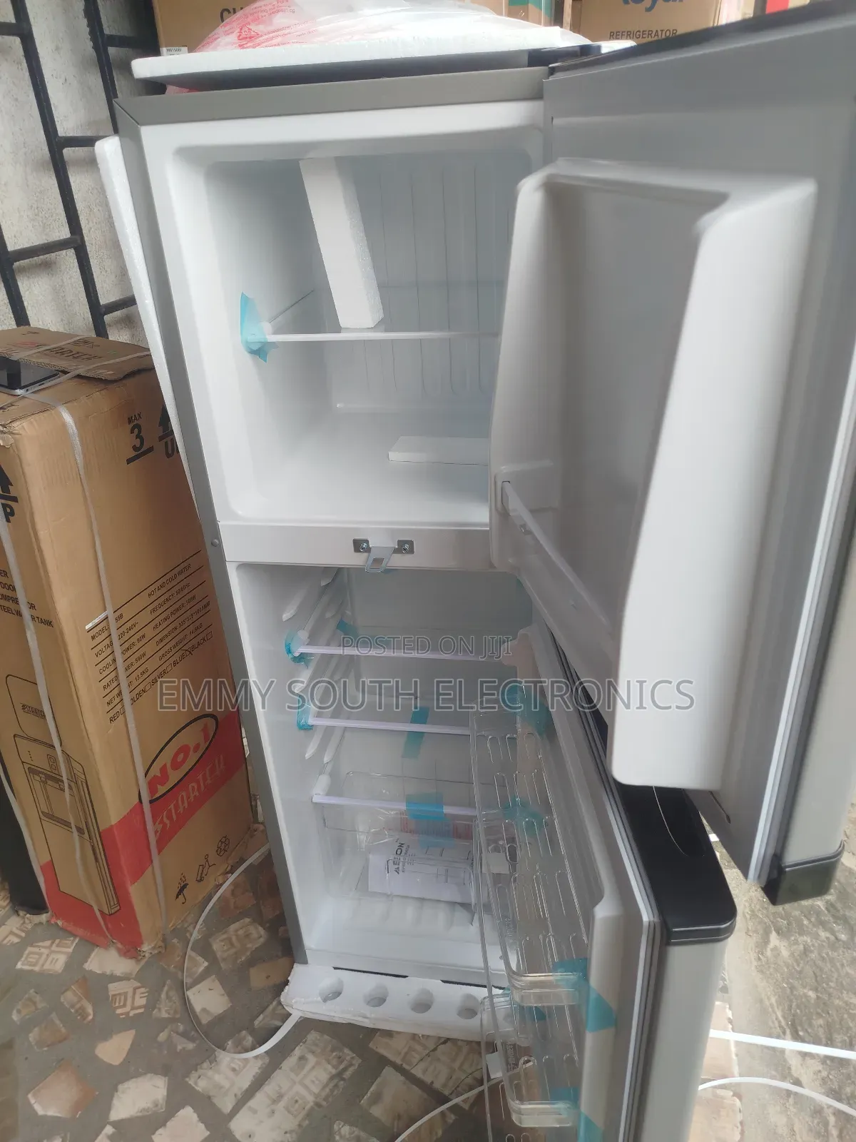 Aeon Refrigerator 138 Liters