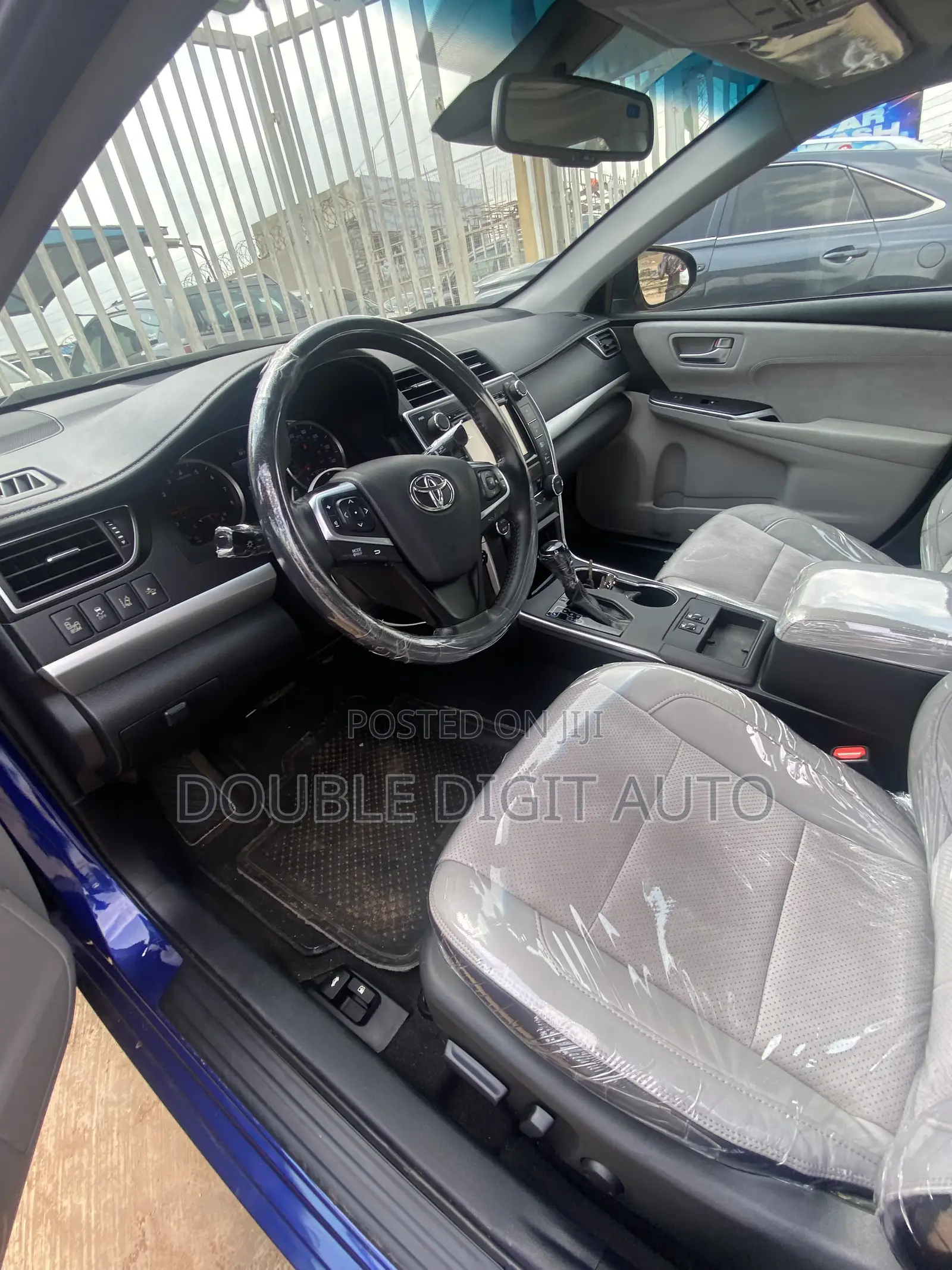 Toyota Camry 2016 Blue