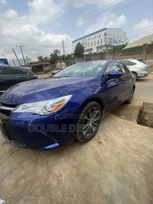 Toyota Camry 2016 Blue