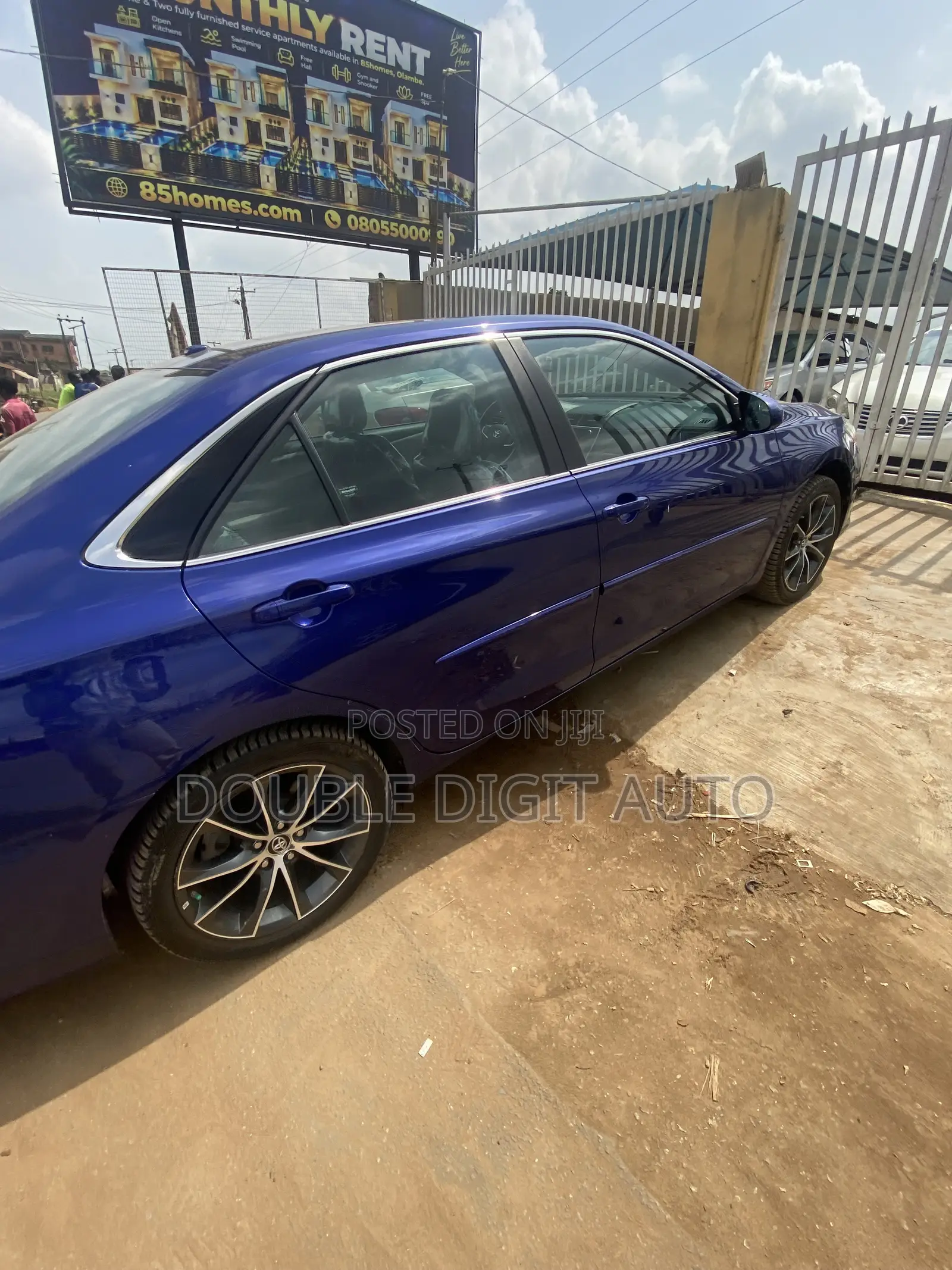 Toyota Camry 2016 Blue