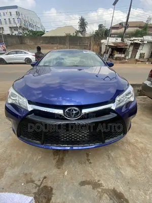 Toyota Camry 2016 Blue