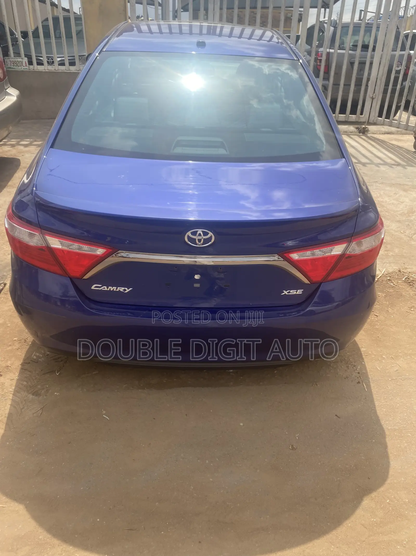 Toyota Camry 2016 Blue