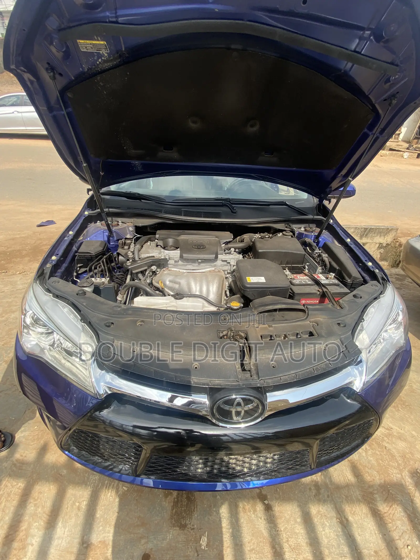 Toyota Camry 2016 Blue