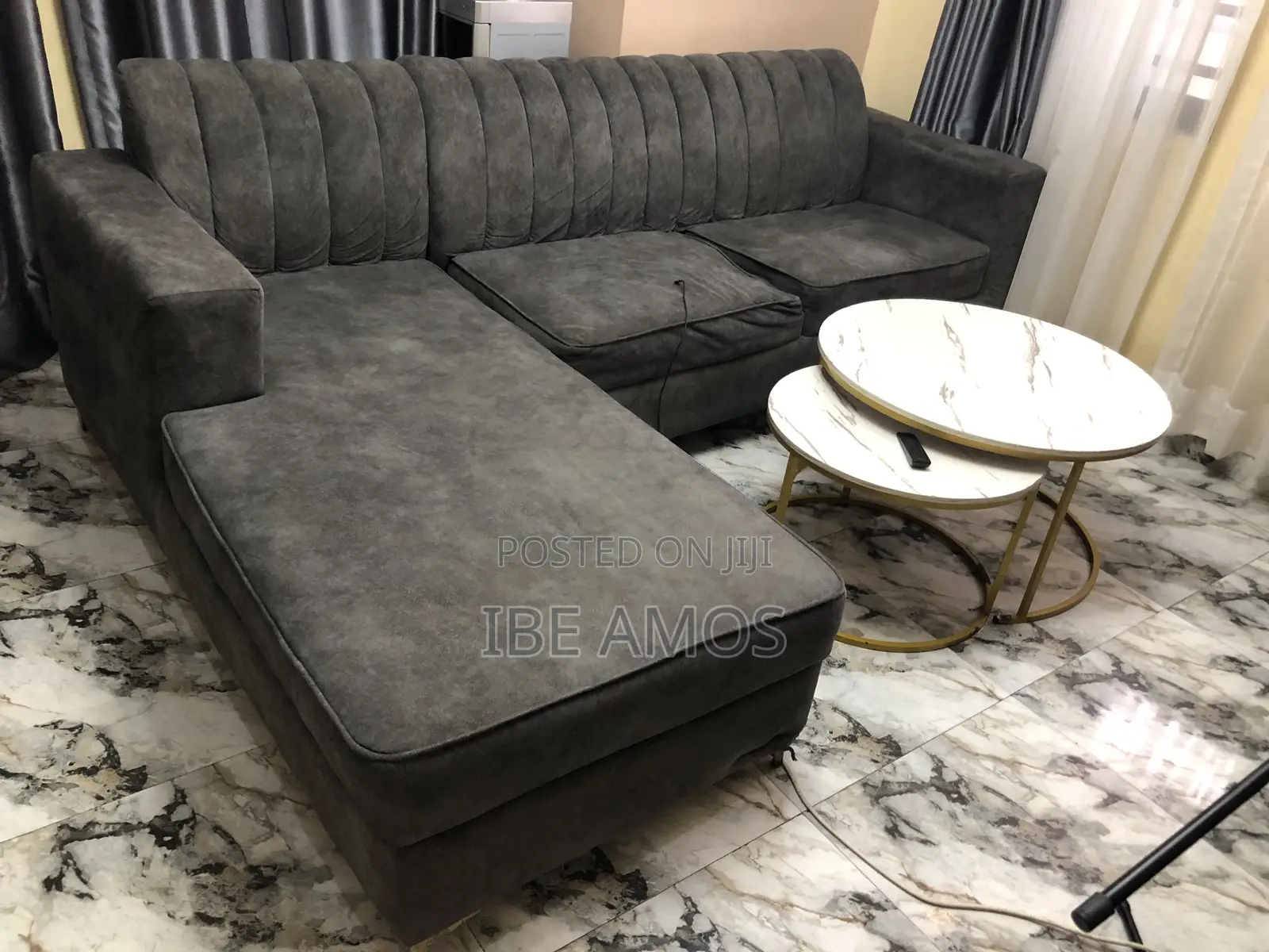 L Shape Chair With Centre Table
