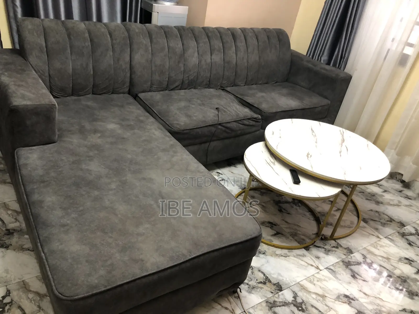 L Shape Chair With Centre Table