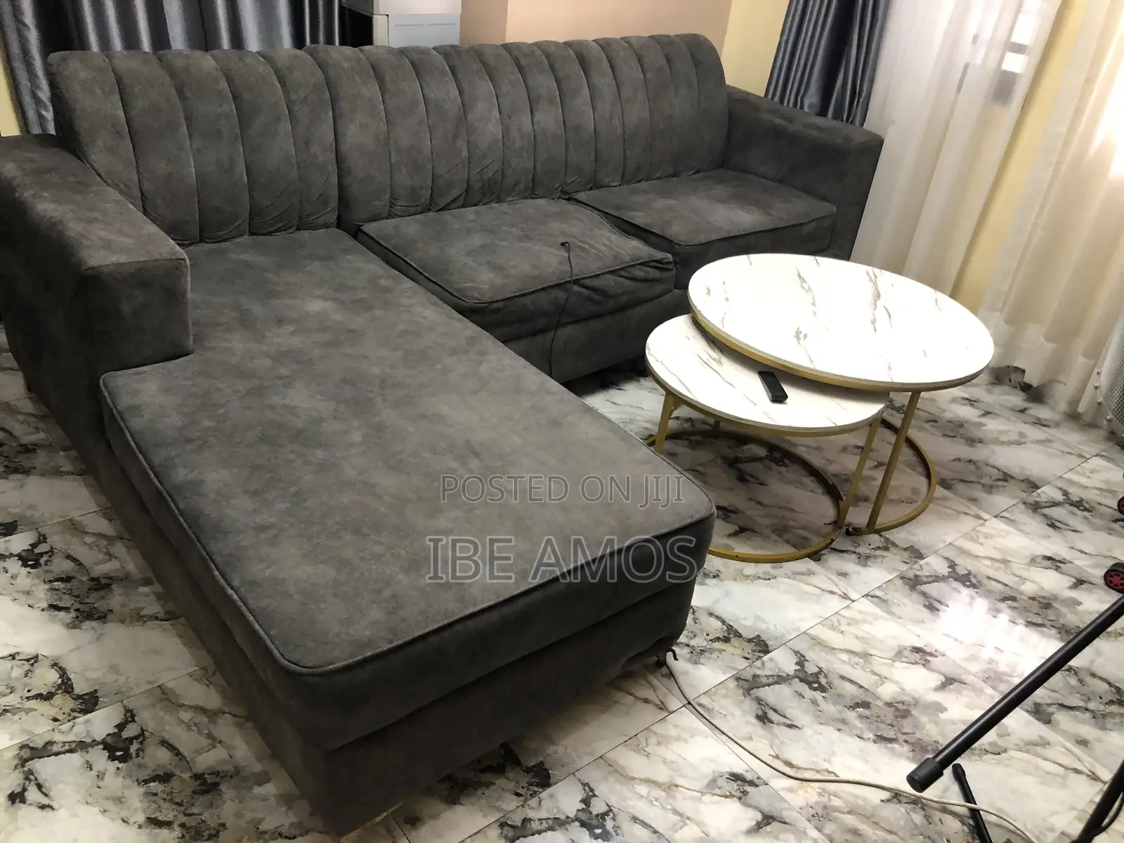 L Shape Chair With Centre Table