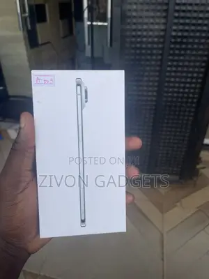 New Apple iPhone Air 256 GB White