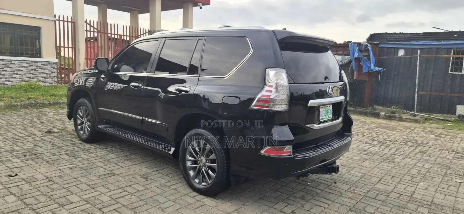 Lexus GX 460 2010 Black