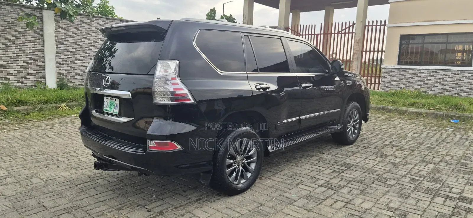 Lexus GX 460 2010 Black