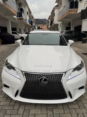 Lexus IS 2015 White