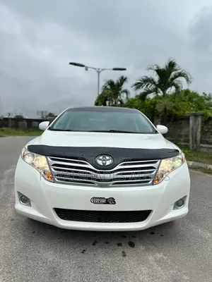 Toyota Venza V6 AWD 2011 White