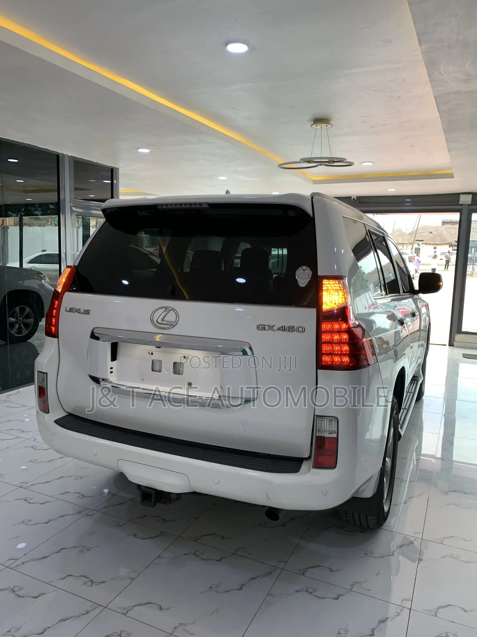 Lexus GX 2011 White
