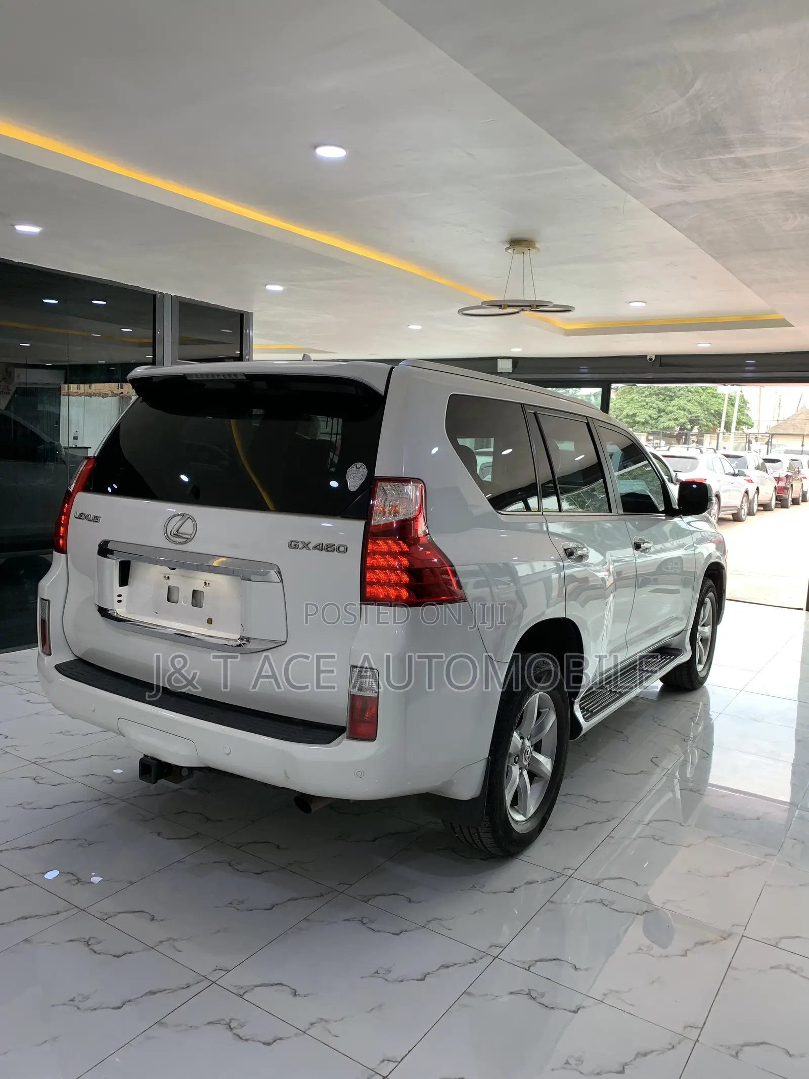 Lexus GX 2011 White