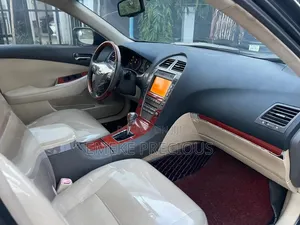 Lexus ES 350 2012 Brown