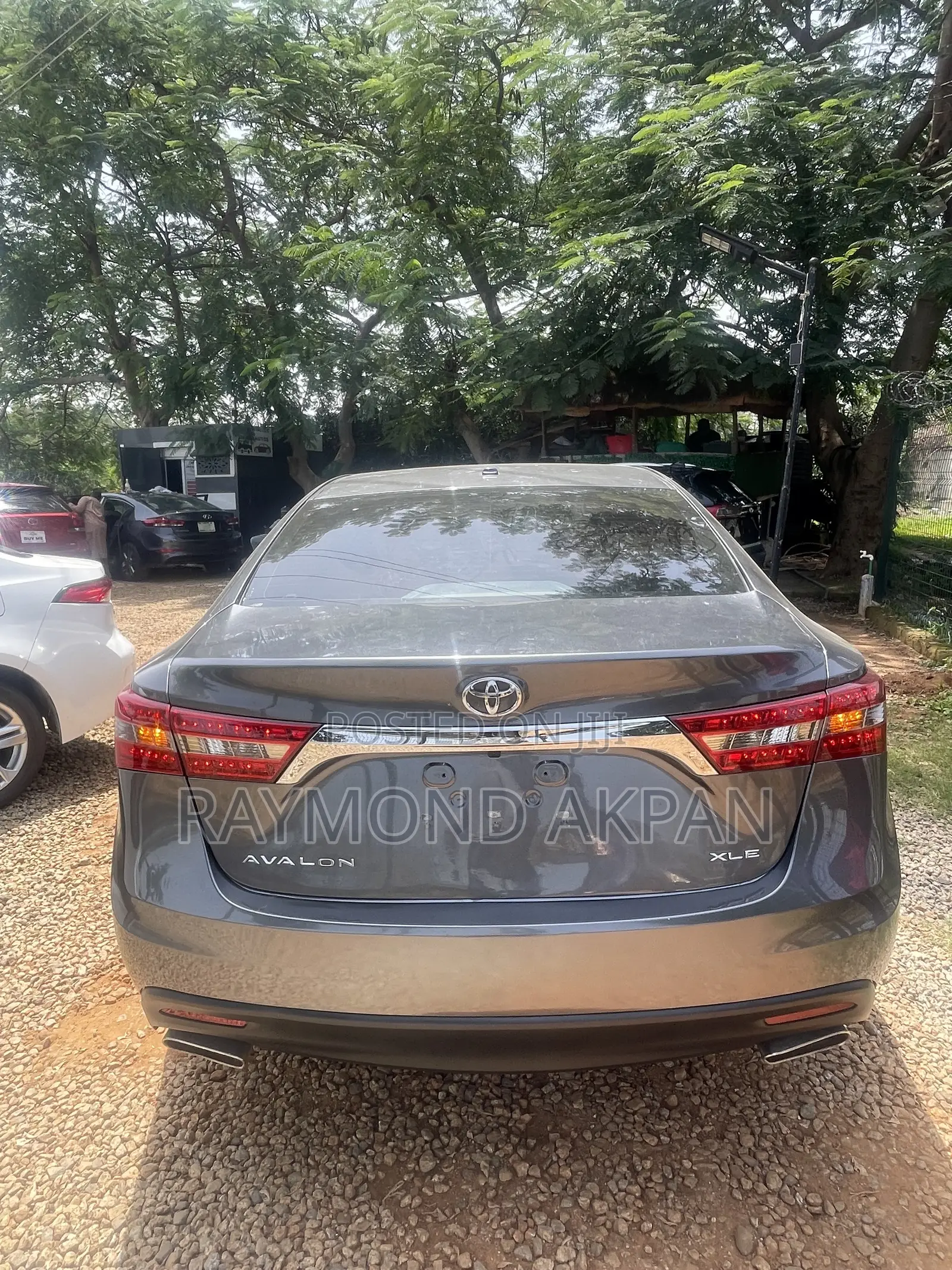Toyota Avalon 2017 Gray