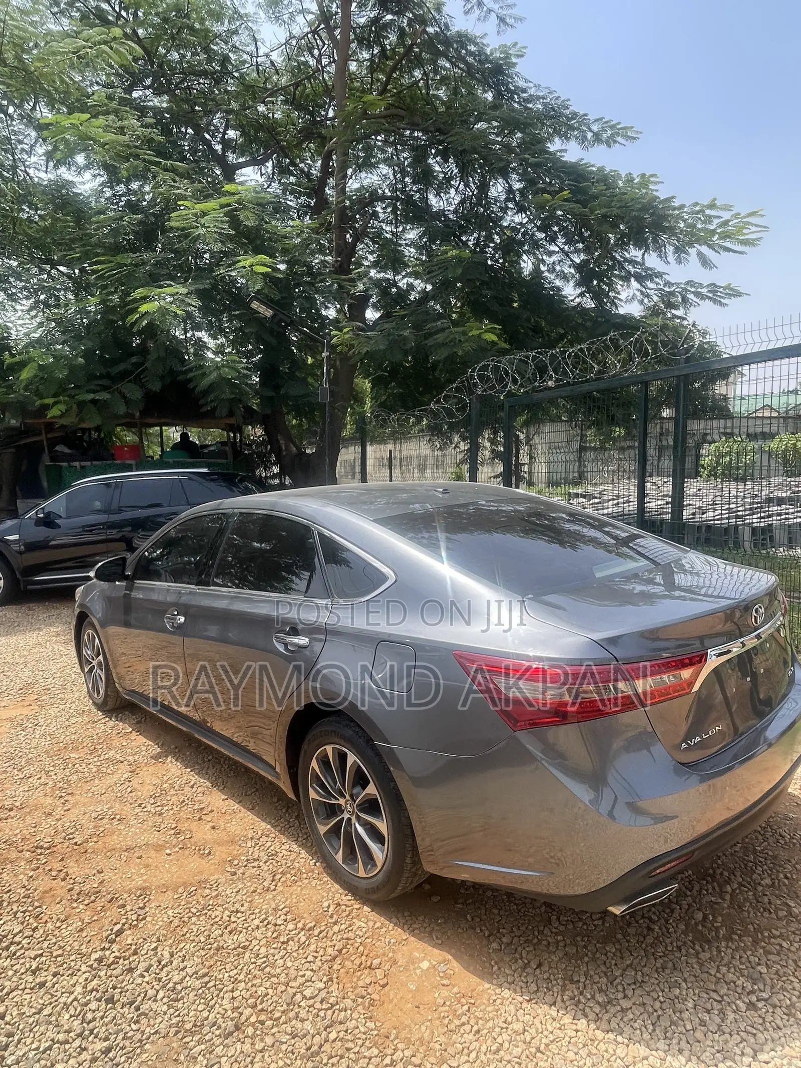 Toyota Avalon 2017 Gray