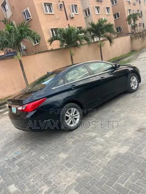 Hyundai Sonata 2013 Black