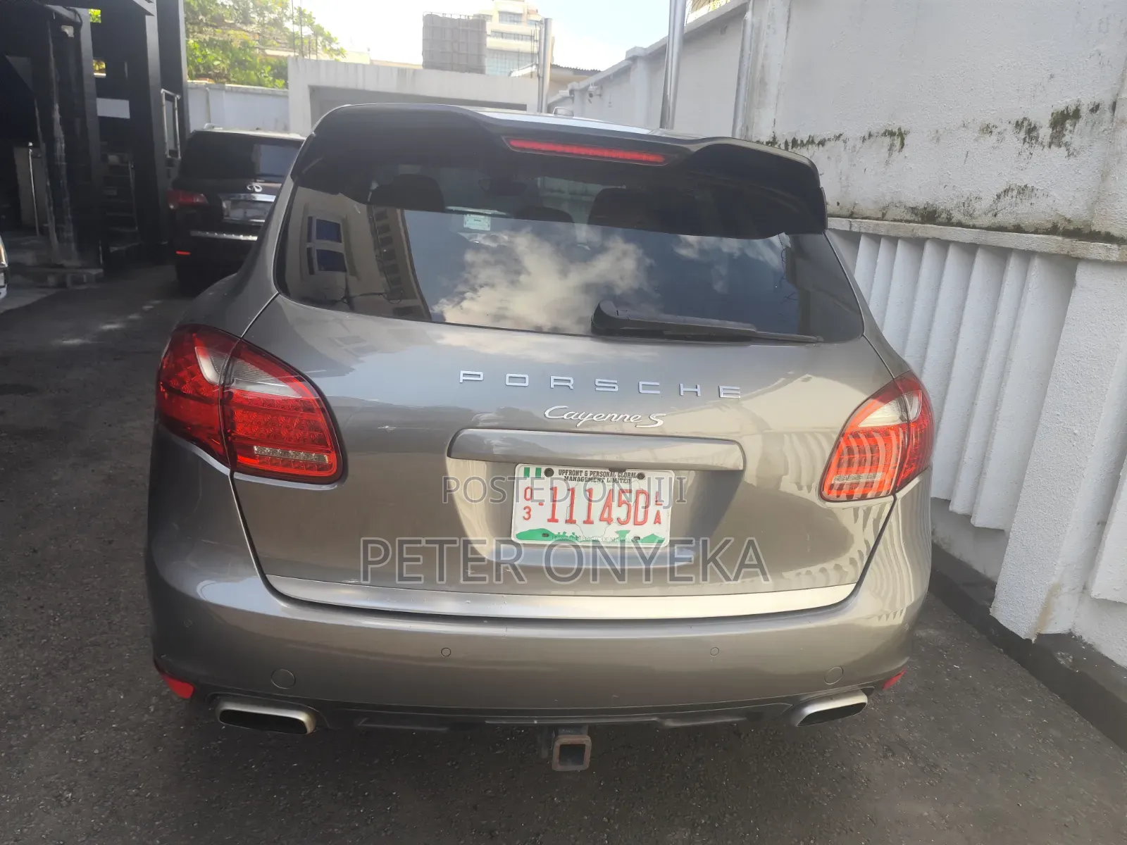 Porsche Cayenne 2014 Gray