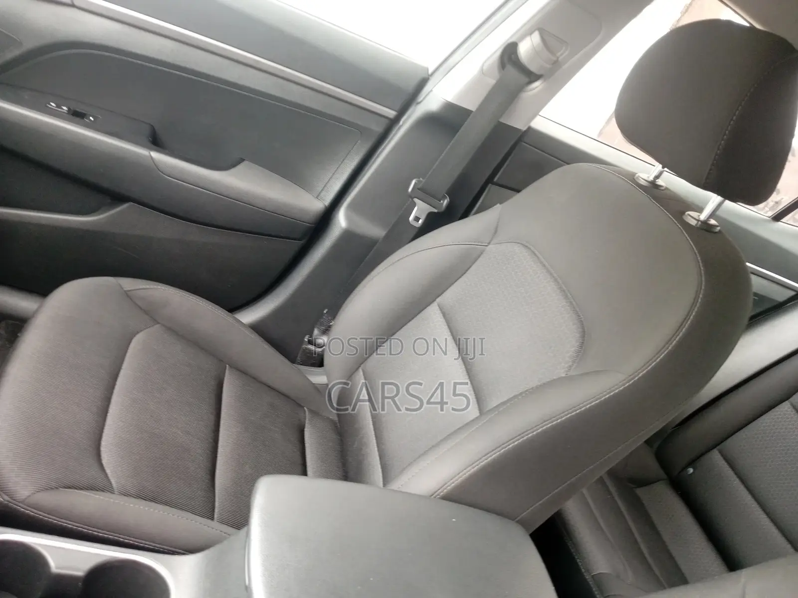 Hyundai Elantra 2018 Gray
