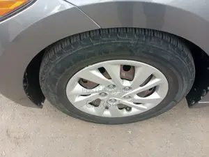 Hyundai Elantra 2018 Gray