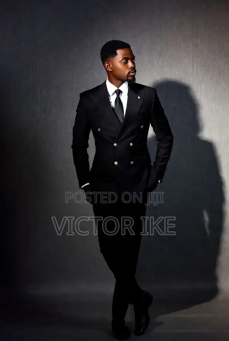 Fitted Double Breasted Suit