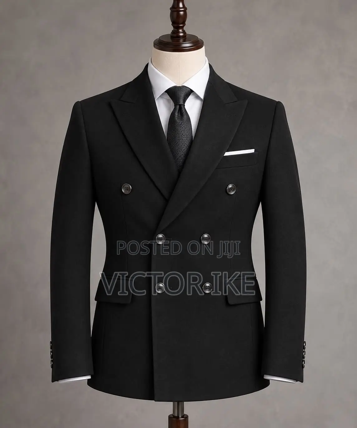 Fitted Double Breasted Suit