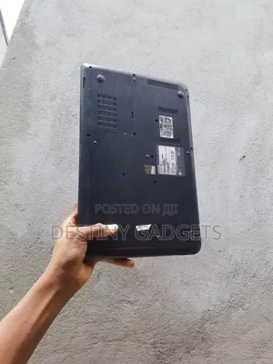 Laptop Toshiba Satellite C850 8GB AMD A8 SSD 128GB