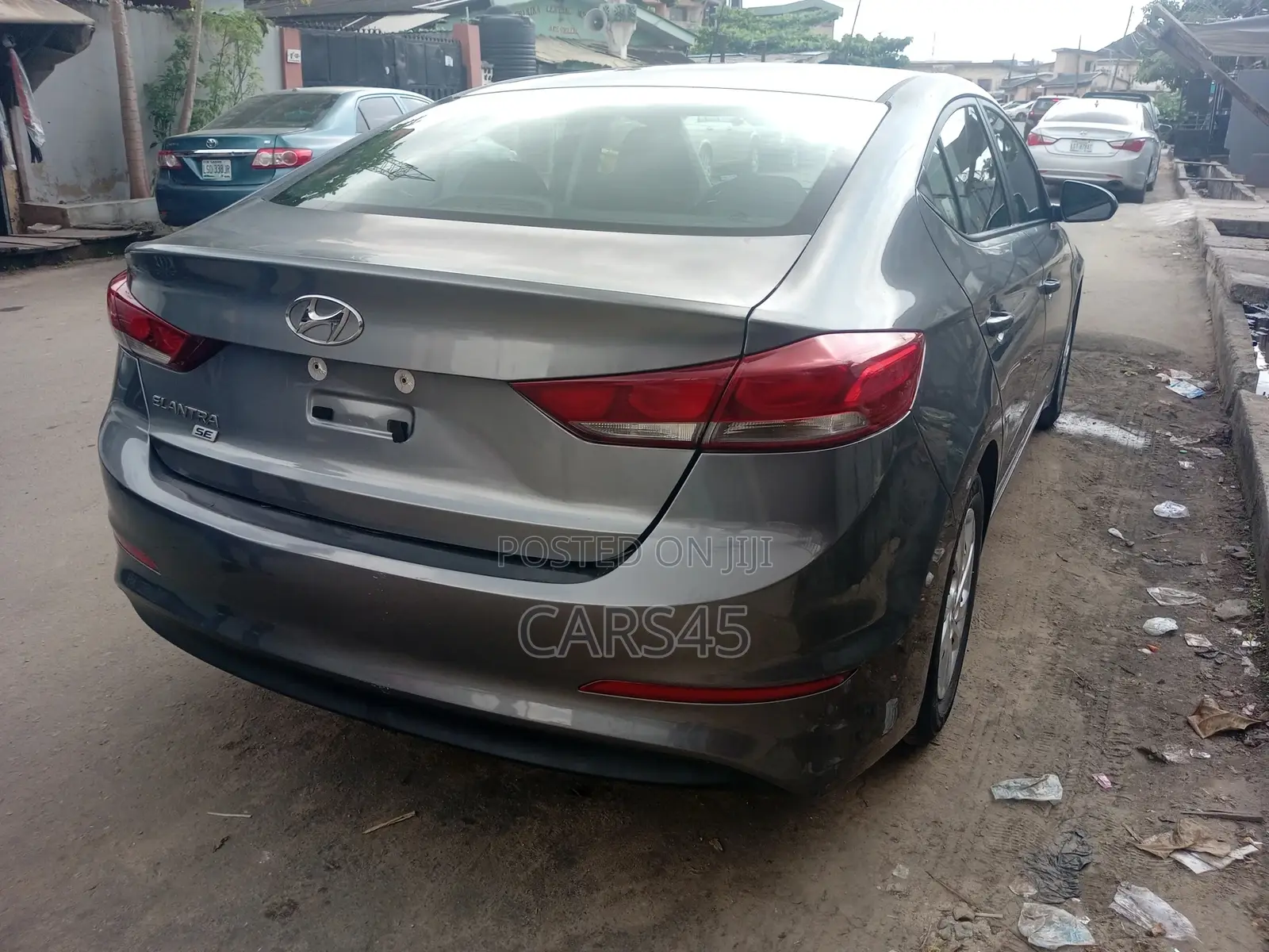 Hyundai Elantra 2018 Gray