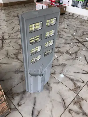 400W Outdoor Solar LED Lighting Solution