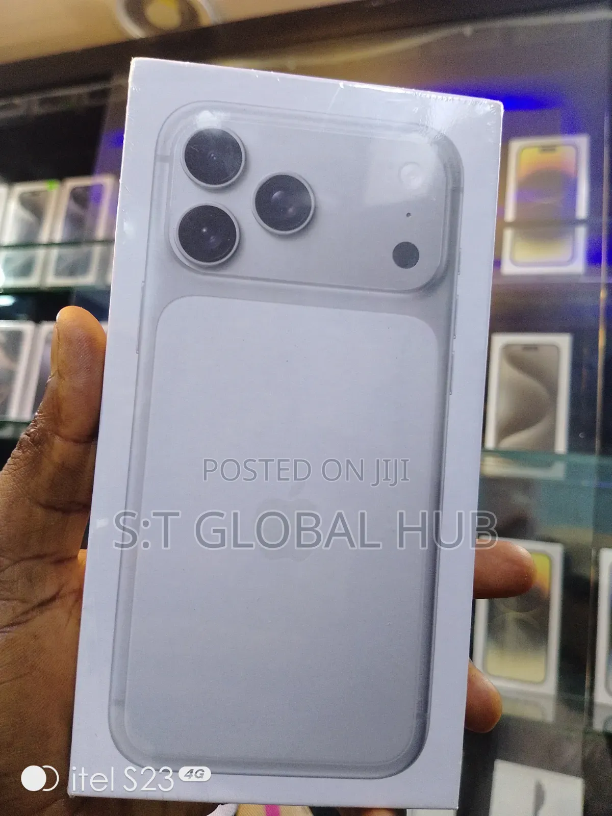 New Apple iPhone 17 Pro Max 256 GB