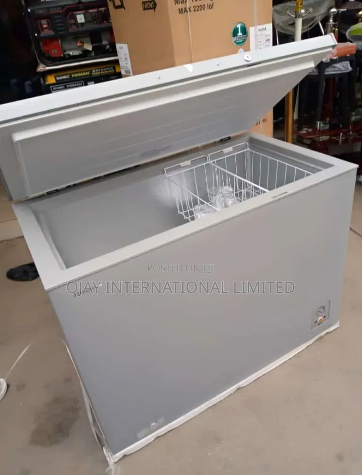 Hisense Freezer 300Litres