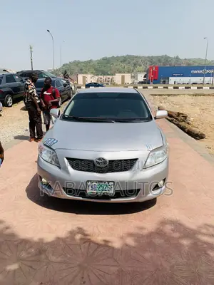 Toyota Corolla 2009 Silver