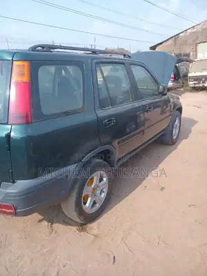 Honda CR-V 2000 Green