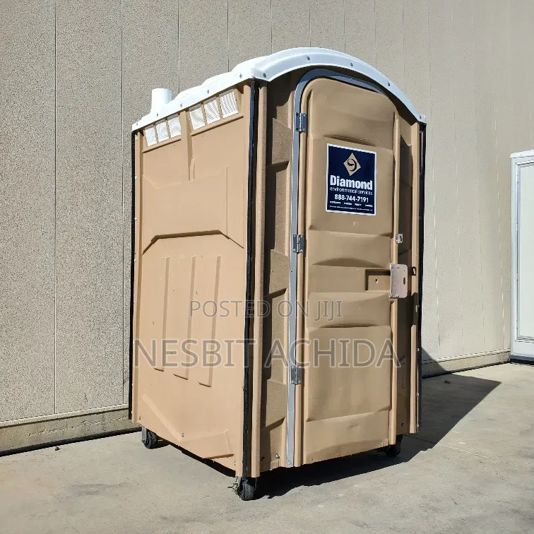 Fusion Mobile Toilet