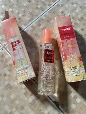 Makeup Setting Spray for Long-Lasting Makeup