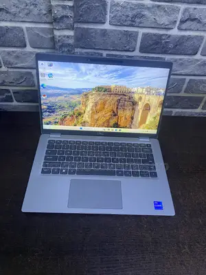 Laptop Dell Inspiron 14 5430 16GB Intel Core i7 SSD 512GB