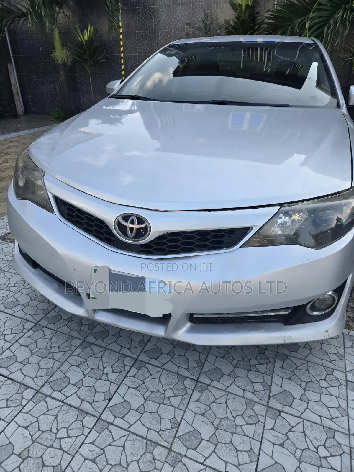 Toyota Camry 2012 Silver