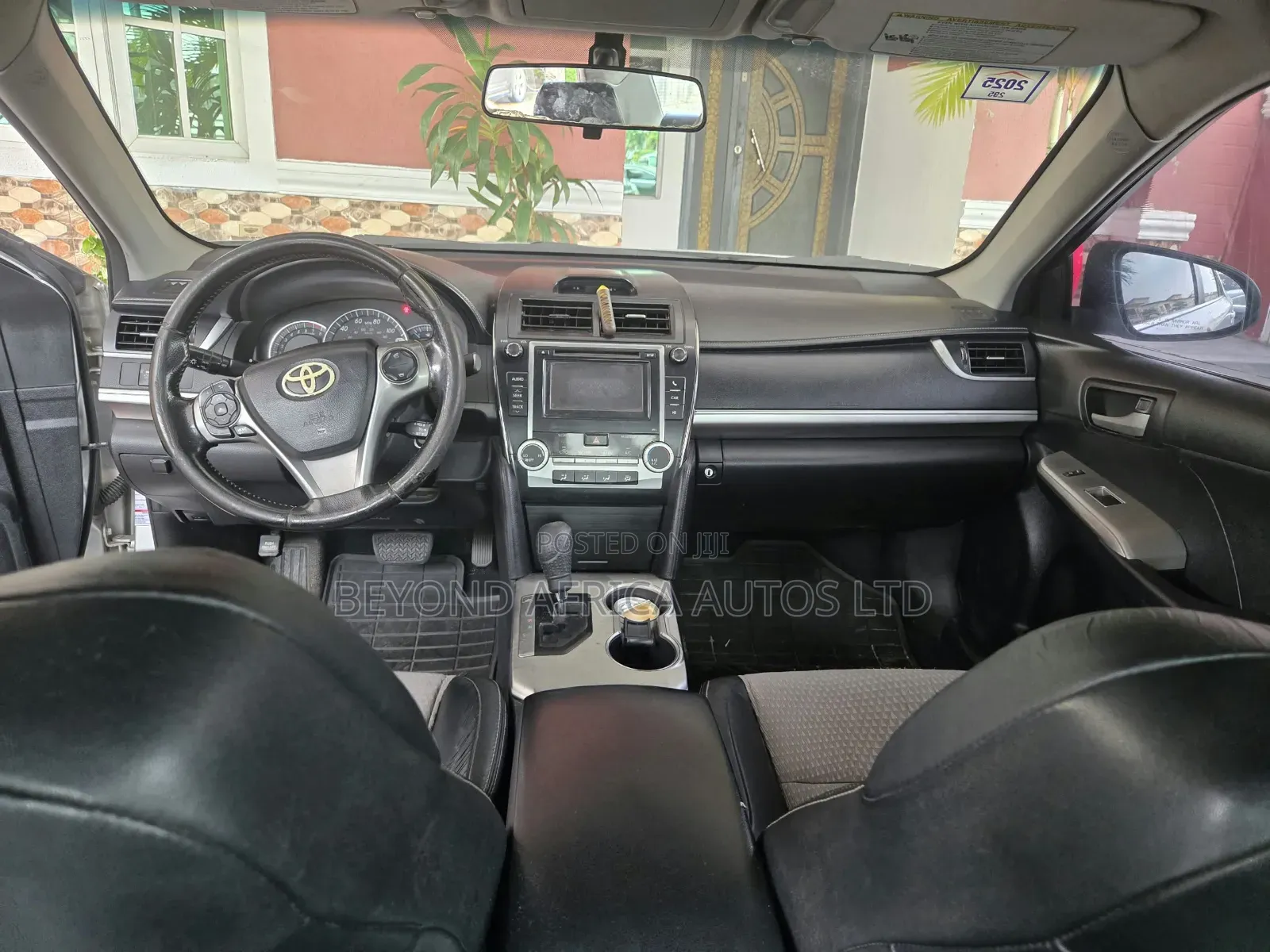 Toyota Camry 2012 Silver