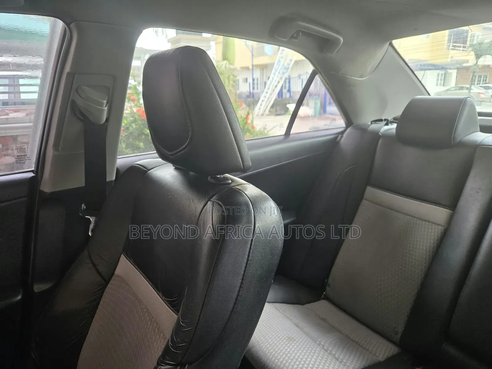 Toyota Camry 2012 Silver
