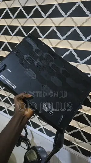 Laptop MSI Katana GF76 16GB Intel Core i7 SSD 512GB
