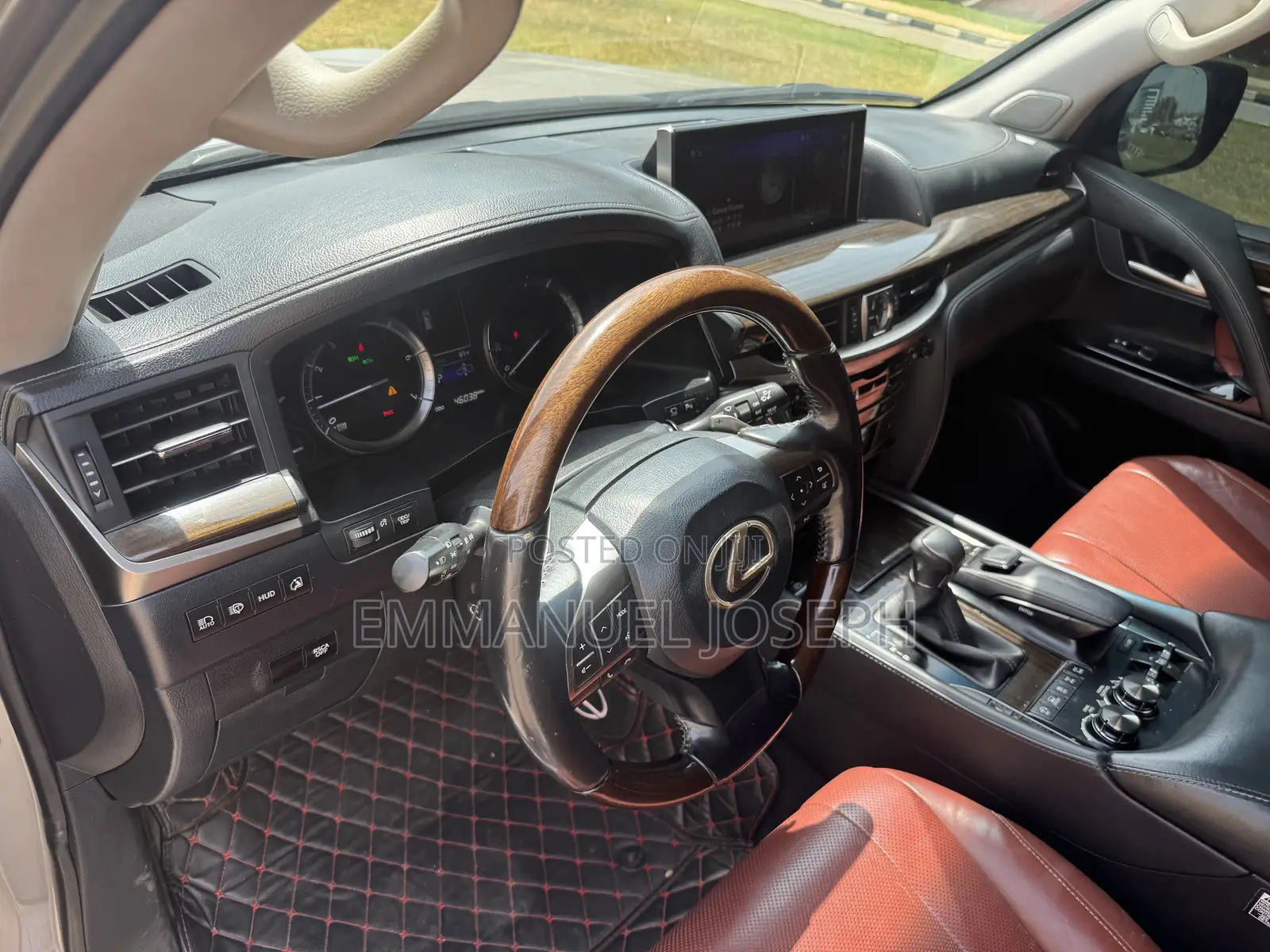 Lexus LX 2017
