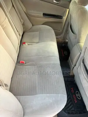 Toyota Camry 2006 Silver