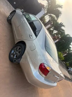 Toyota Camry 2006 Silver