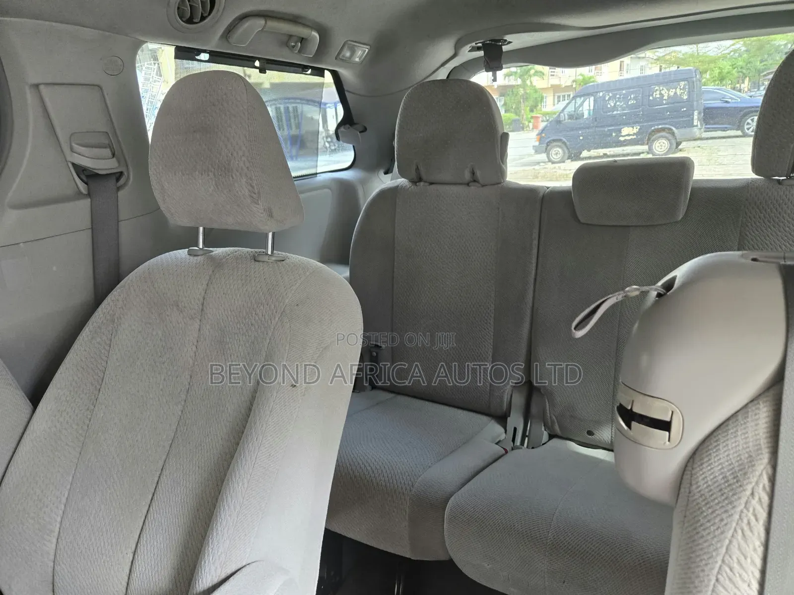 Toyota Sienna 2013 Green