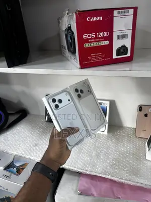 New Apple iPhone 17 Pro Max 256 GB Silver